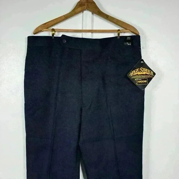 Haggar MAGIC STRETCH Dress Pant Men's Size 38x32 Navy Blue Career Casual NWT - Picture 8 of 9